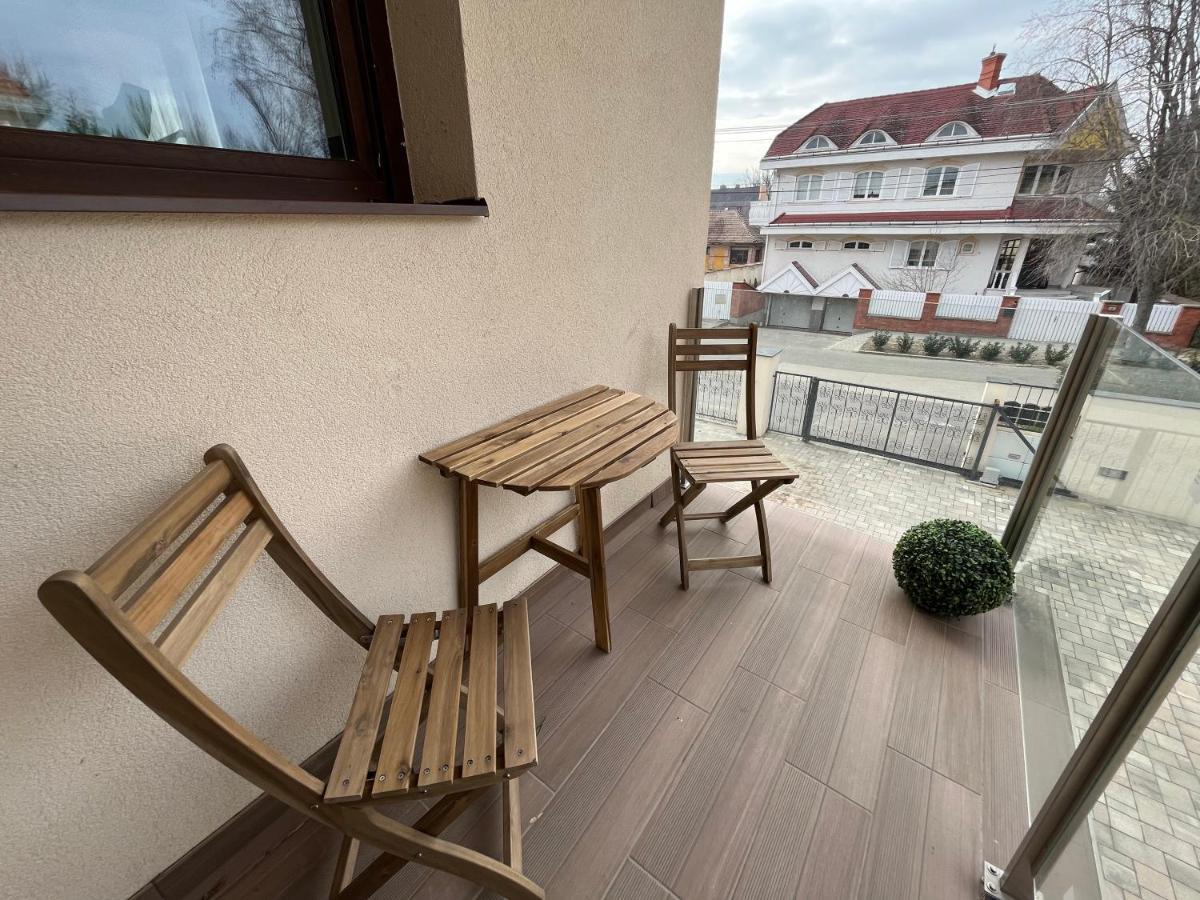 Nature In The City Upper Storey Bestern Seghedin Exterior foto